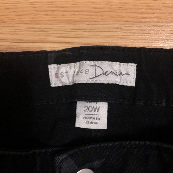 “Est. 1946 Denim” black jeans size 20W - Picture 3 of 6